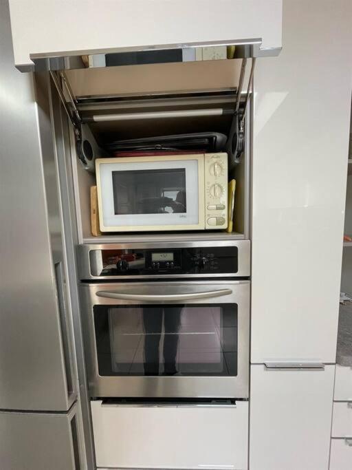 Holiday home Charming Near Downtown With Garage *